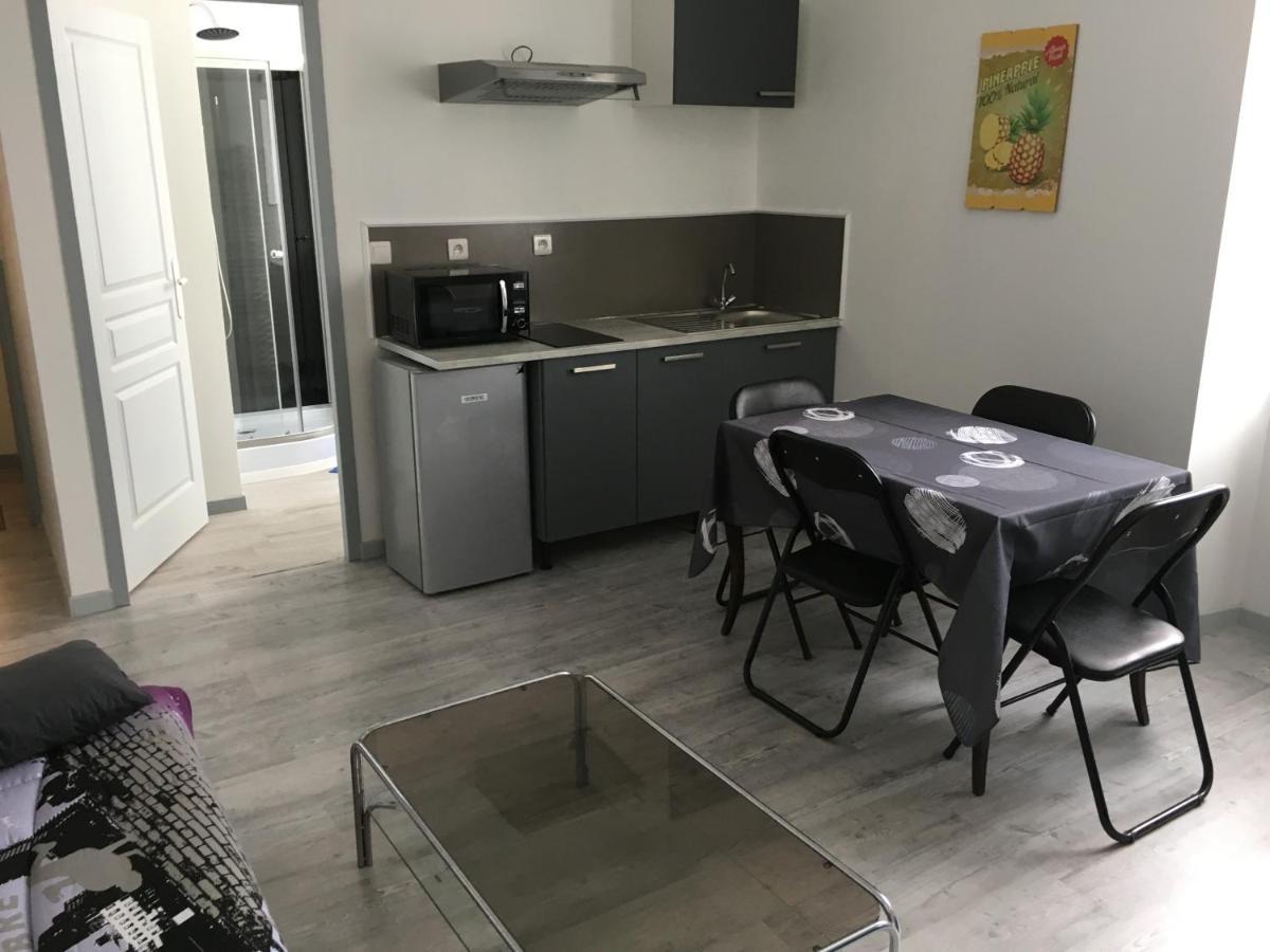 F2 Du Gatinais Appartement Pithiviers Buitenkant foto