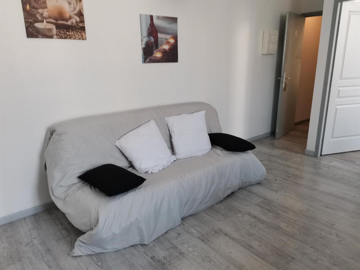 F2 Du Gatinais Appartement Pithiviers Kamer foto